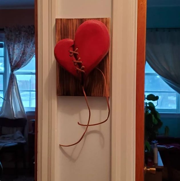 ❤️🔥Wood Heart on Steel Pedestal Art Piece | Handmade