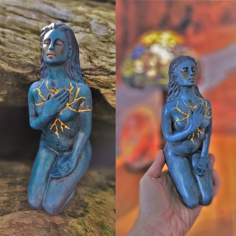 "Goddess of Healing"Statue