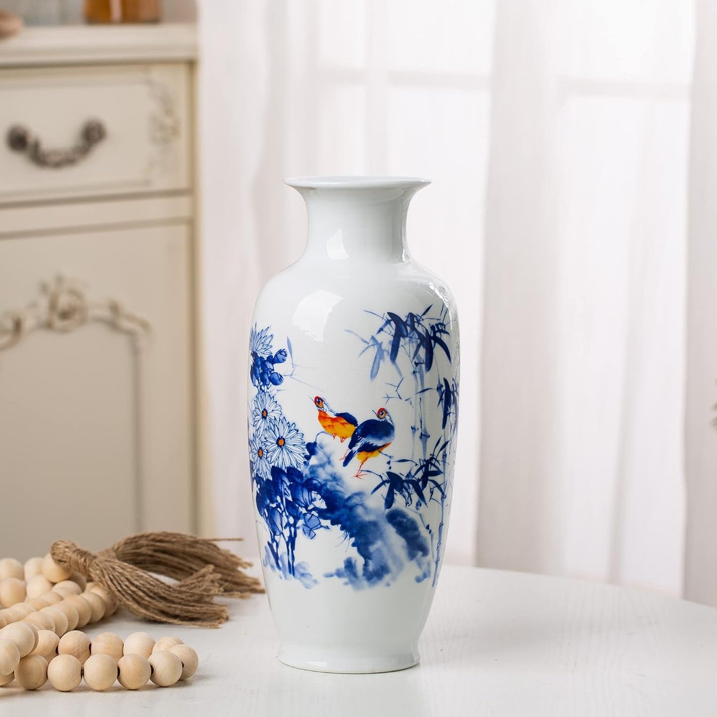 White Porcelain Vase Chinoiserie for Flowers Ceramic Boho Modern Small Shelf Decor Accents Living Room Jingdezhen Rustic Table Fireplace Farmhouse Objects Long Egg Shell Jar Gifts