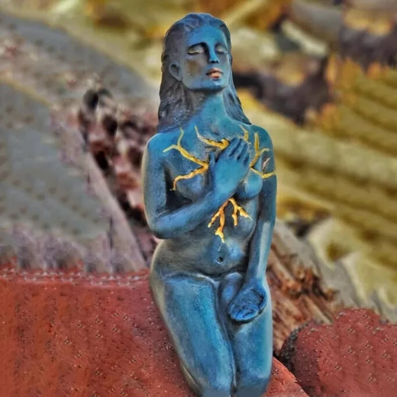 "Goddess of Healing"Statue