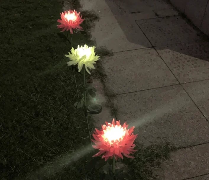 SPRING ARTIFICIAL Chrysanthemum SOLAR GARDEN STAKE LED