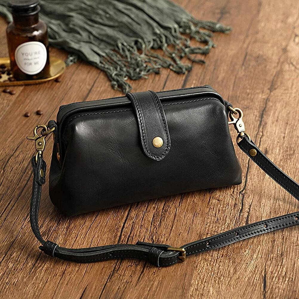 Premium Leather Retro Handmade Bag