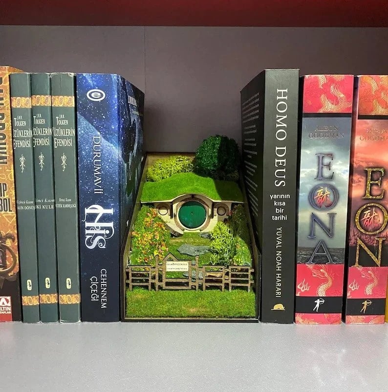 🔥Book Nook Book Shelf Insert Bilbo Baggins Home🔥-Buy 2 Free Shipping