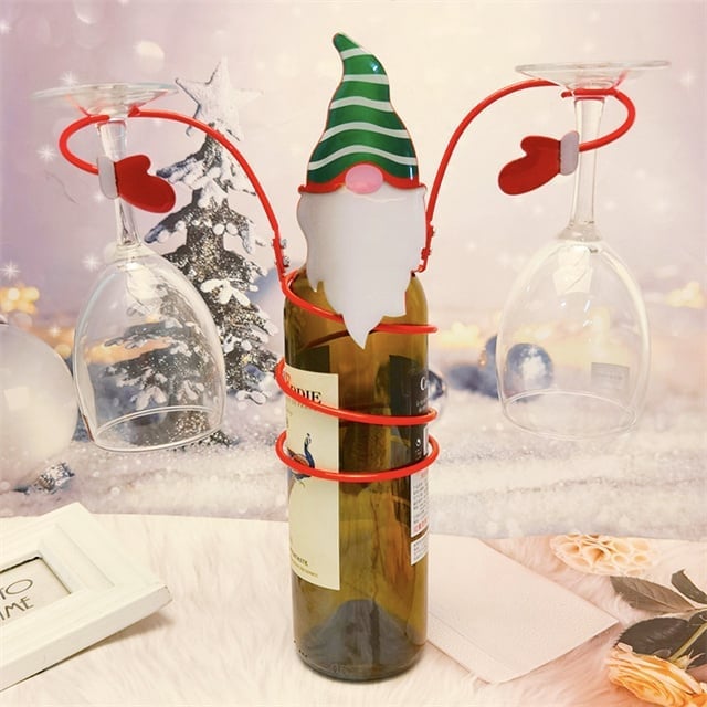 🎄 Holiday Wine Bottle Glass Holders