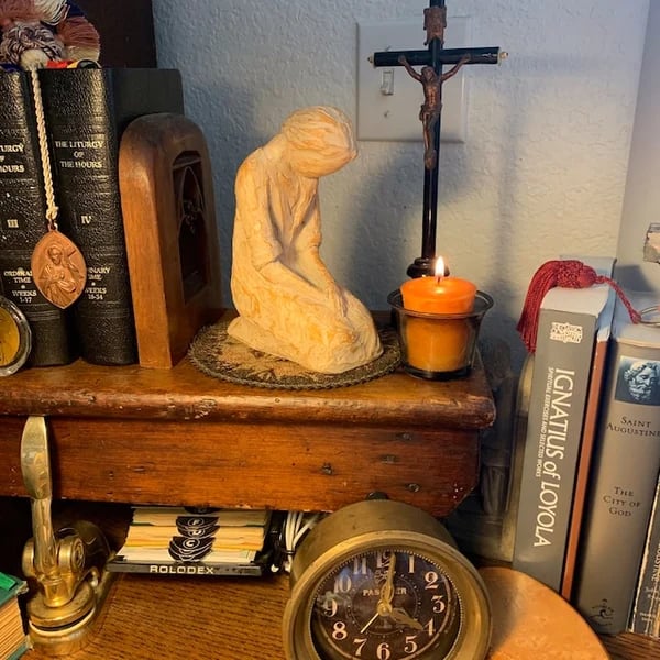 🎄Sweet Hour of Prayer, beautiful hand cast inspirational sculpture of woman praying