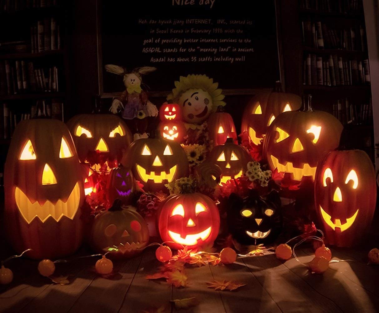 🔥 🎃Magical Pumpkin Lantern that Speaks