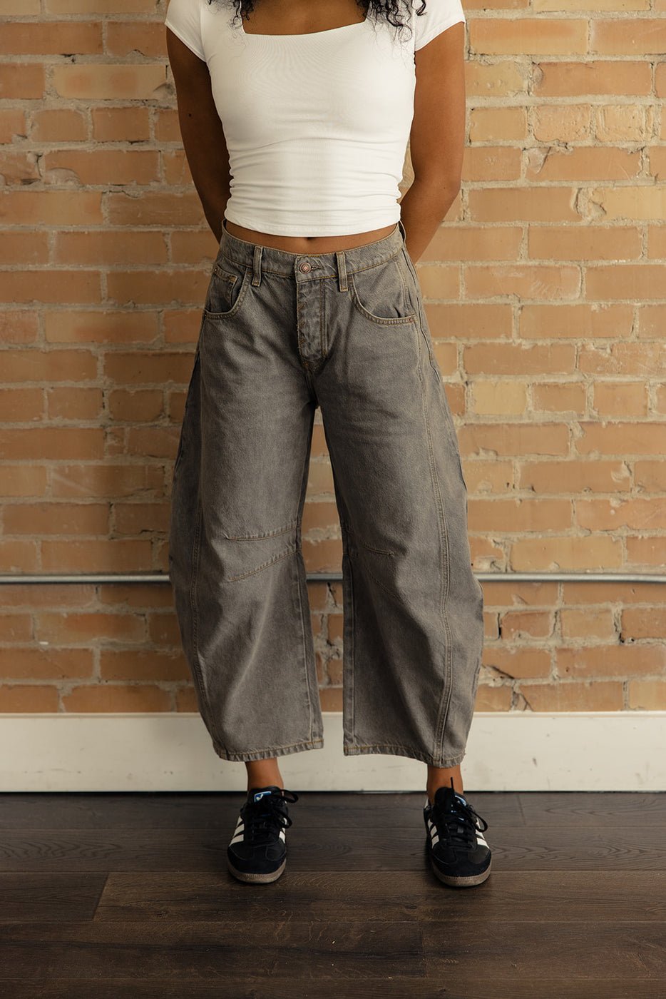 Mid-Rise Barrel Jeans (BUY 2 Free Shipping)