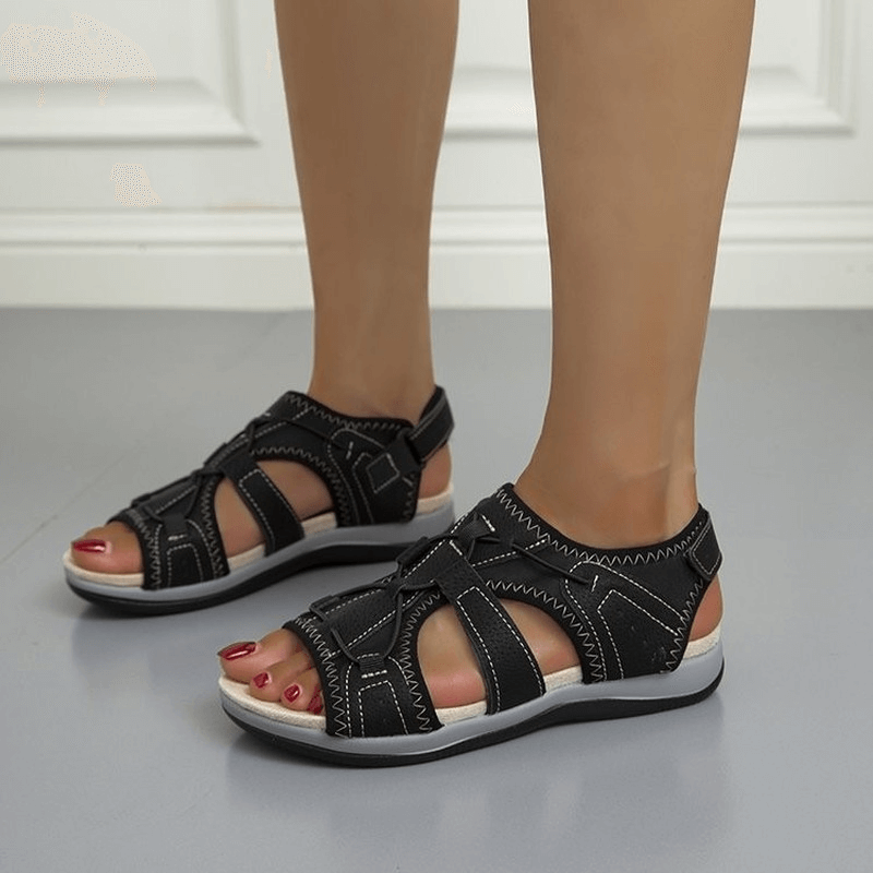 Beach sandals female low gang round head