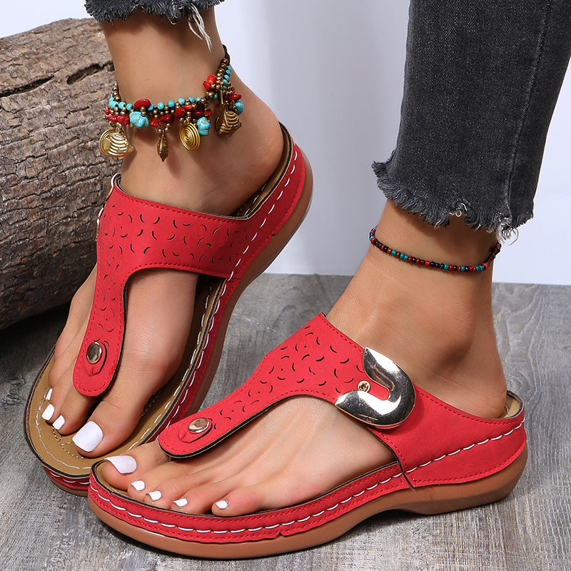 Today 50% OFF 丨2023 Summer New Women's Metal Decor Feature Pattern Wedge Flip-Flops