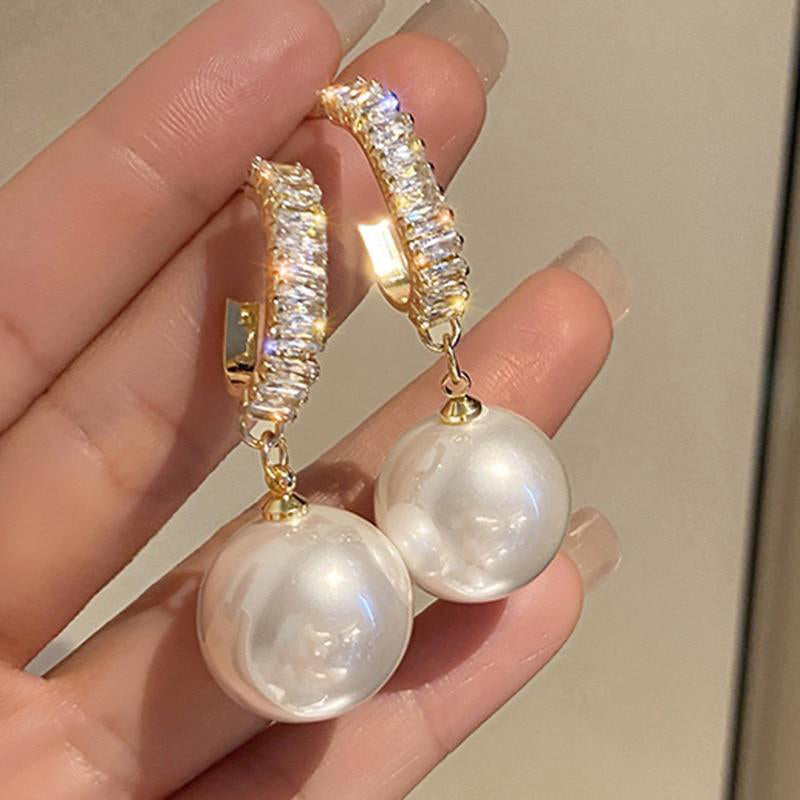 Olivia Pearl Drop Earrings