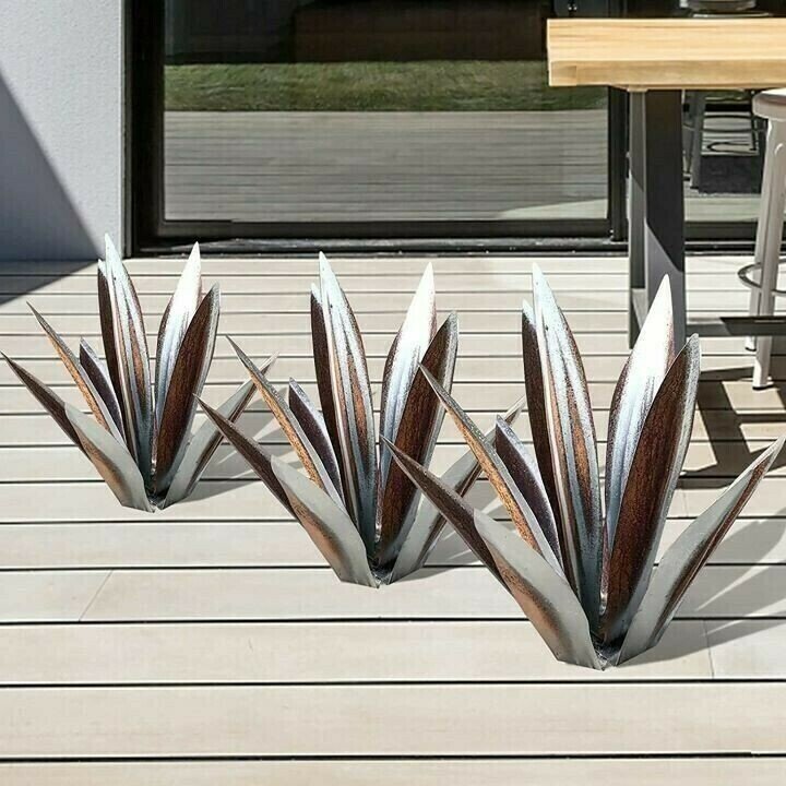 🎄52% OFF--Waterproof Solar Garden Agave Lamp